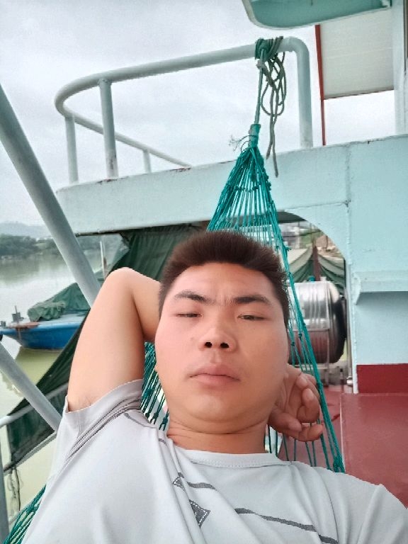 小哥哥的第一张照片--广西残疾人相亲网