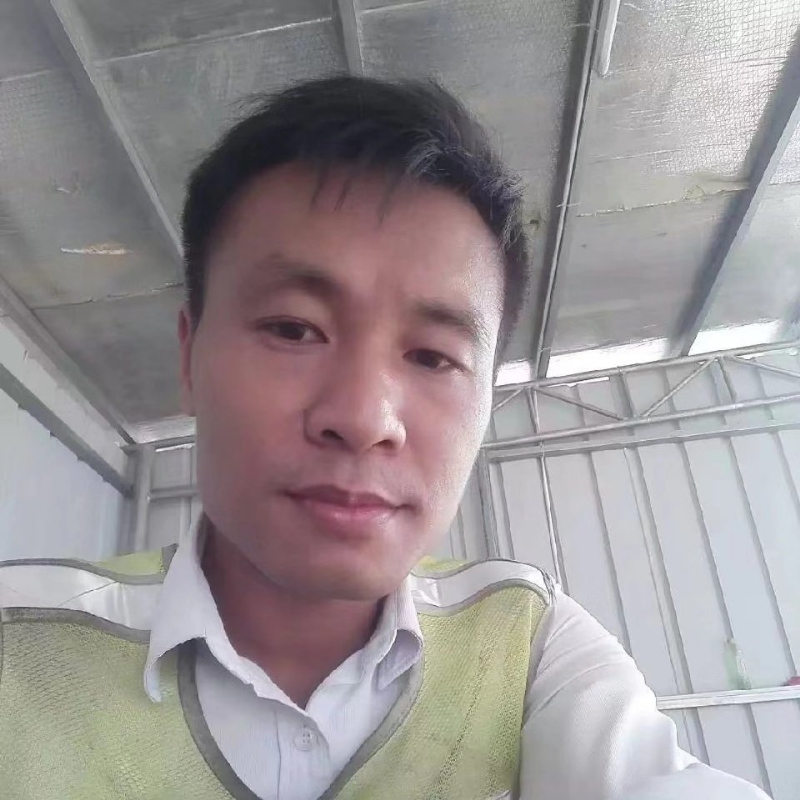 小马哥的第一张照片--广西残疾人相亲网