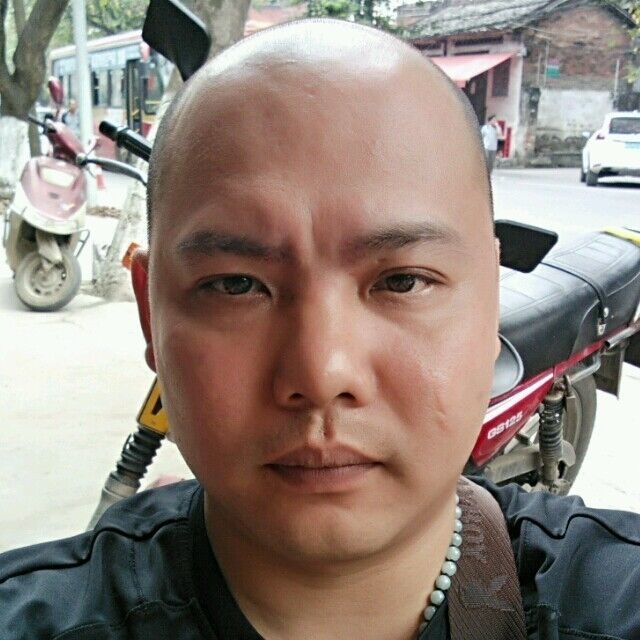 开心就好的第一张照片--广西残疾人相亲网