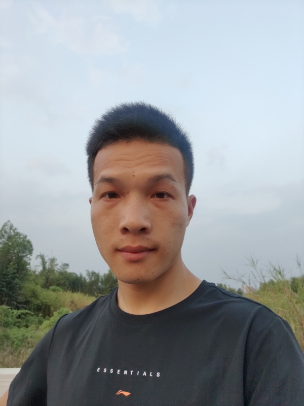 大龙的第一张照片--广西残疾人相亲网